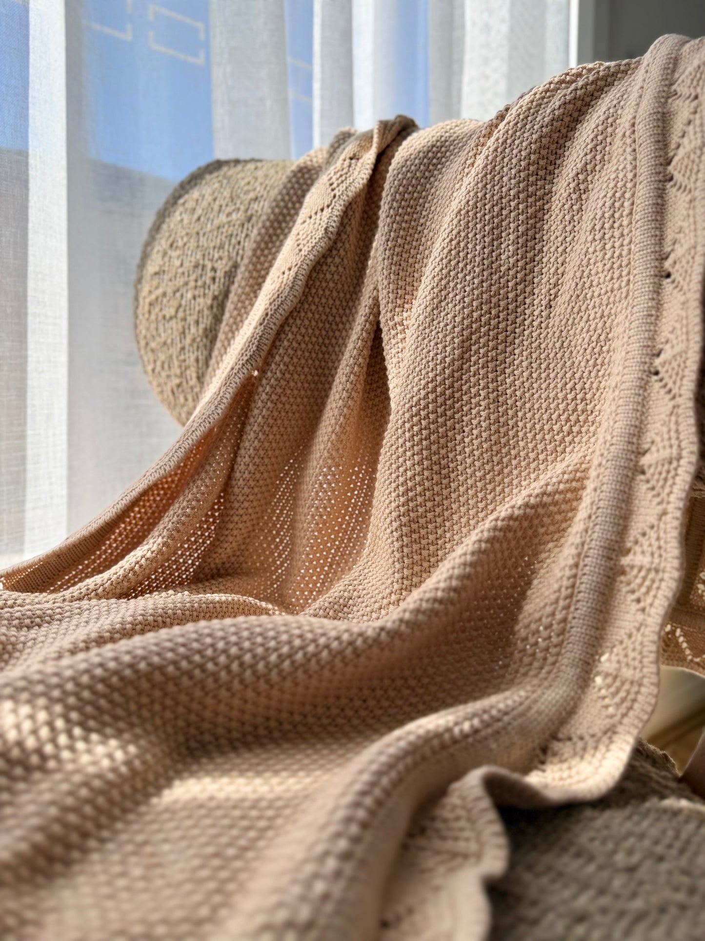 Heirloom Knit Blanket In Autumn Sand